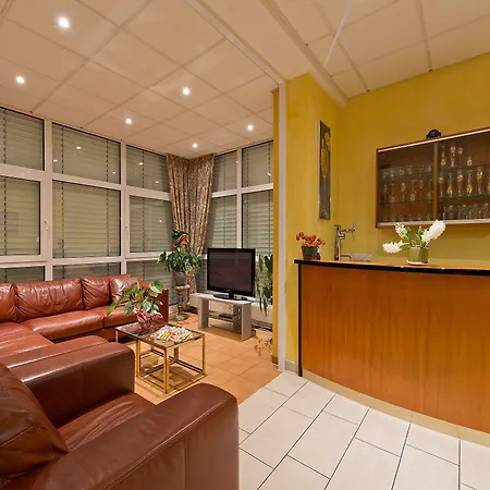 パノラマ ホテル グラスヒュッテン