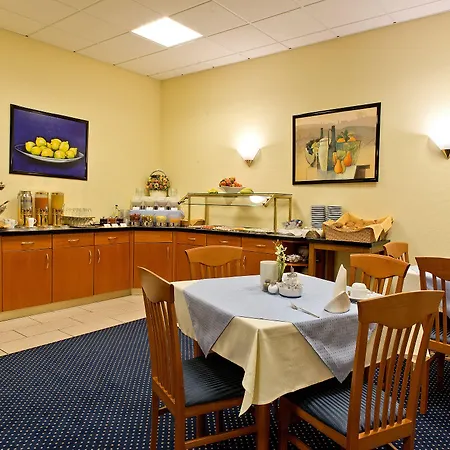 パノラマ ホテル グラスヒュッテン