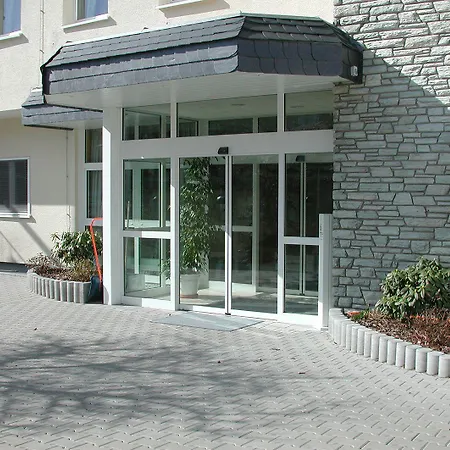 パノラマ ホテル グラスヒュッテン